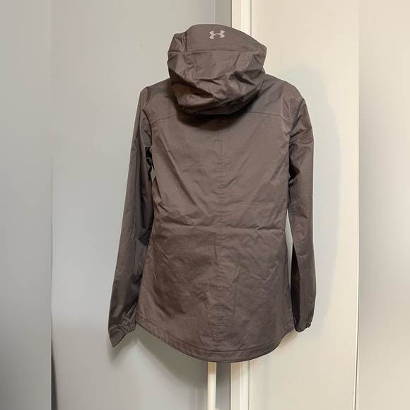 Under Armour Light Jacket - Picture 2 of 7